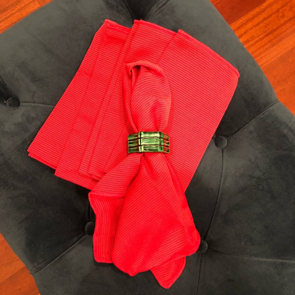 RENAISSANCE NWT Red Ribbed Cloth Napkins Set of 8